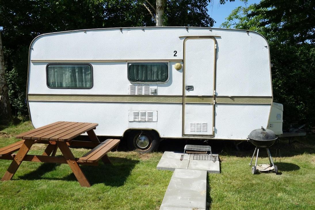 Camping Pod Zaglem Mielno  Buitenkant foto