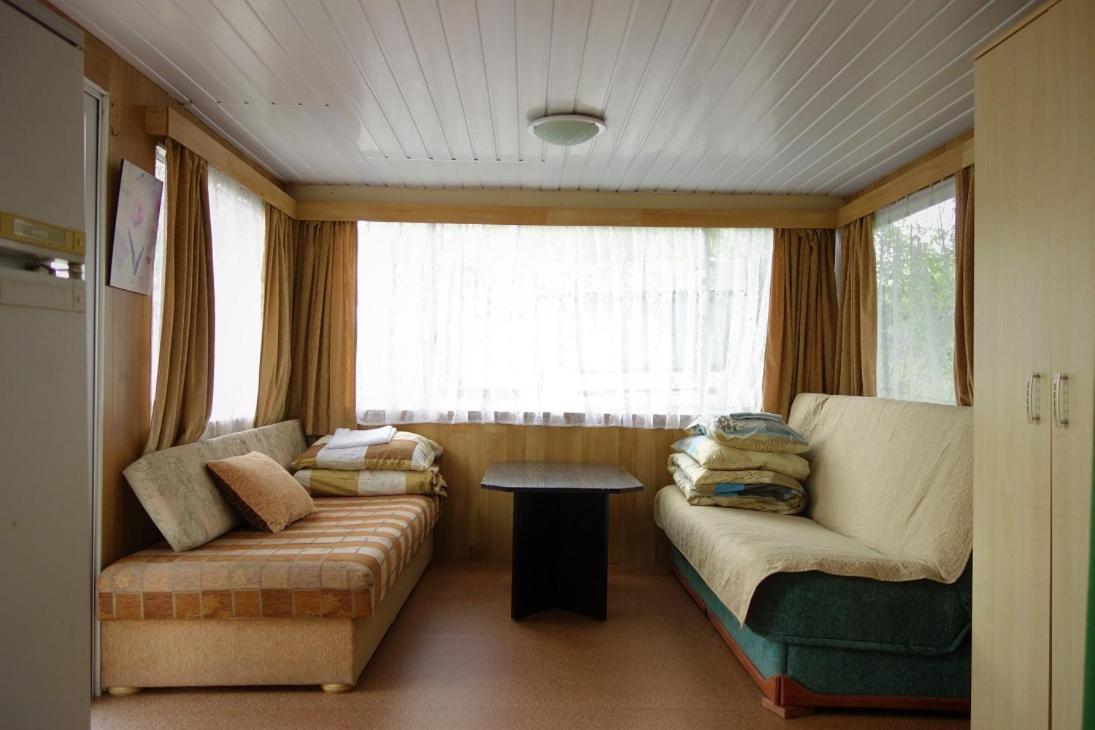Camping Pod Zaglem Mielno  Buitenkant foto